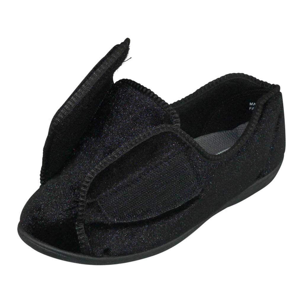 CLINIC Comfort System Women’s Clinic Slipper, Black, 9