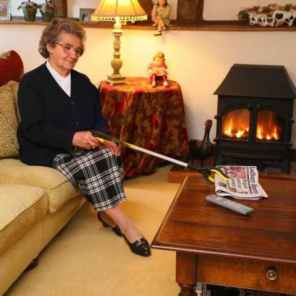 The Helping Hand Handi-Grip Pro Reacher